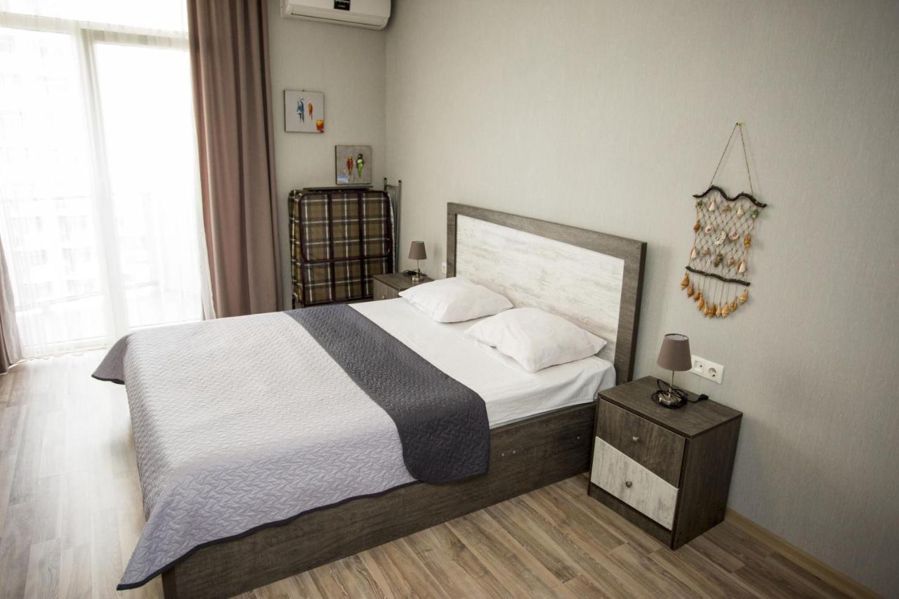 Apartment On Khimshiashvili Batoemi Buitenkant foto